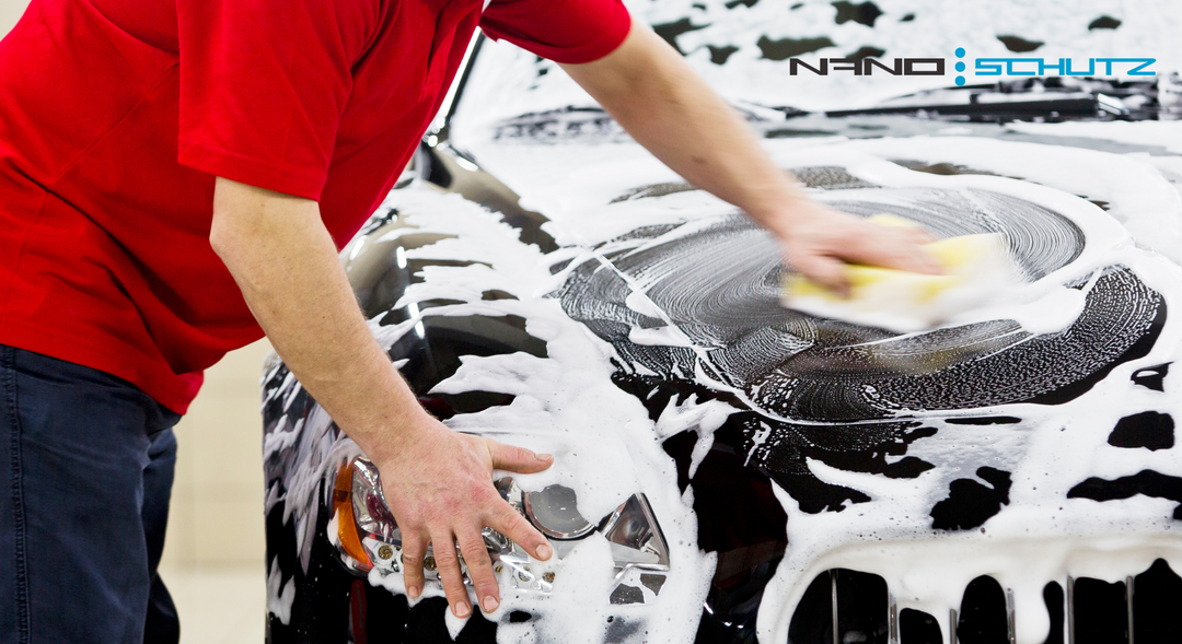 How to wash your car without scratching it